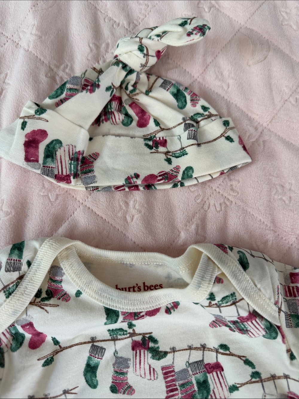 Burt bees Baby 3-6 months Christmas pajamas organic cotton - Picture 6 of 8